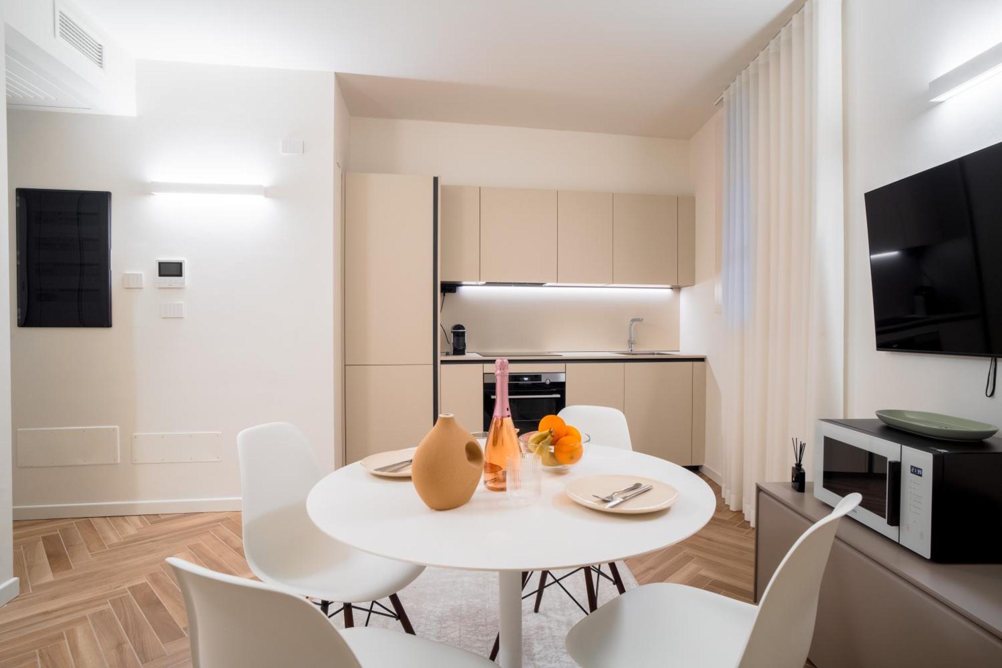 Iseo Lake - Free Wi-Fi And Private Parking Included Exterior photo